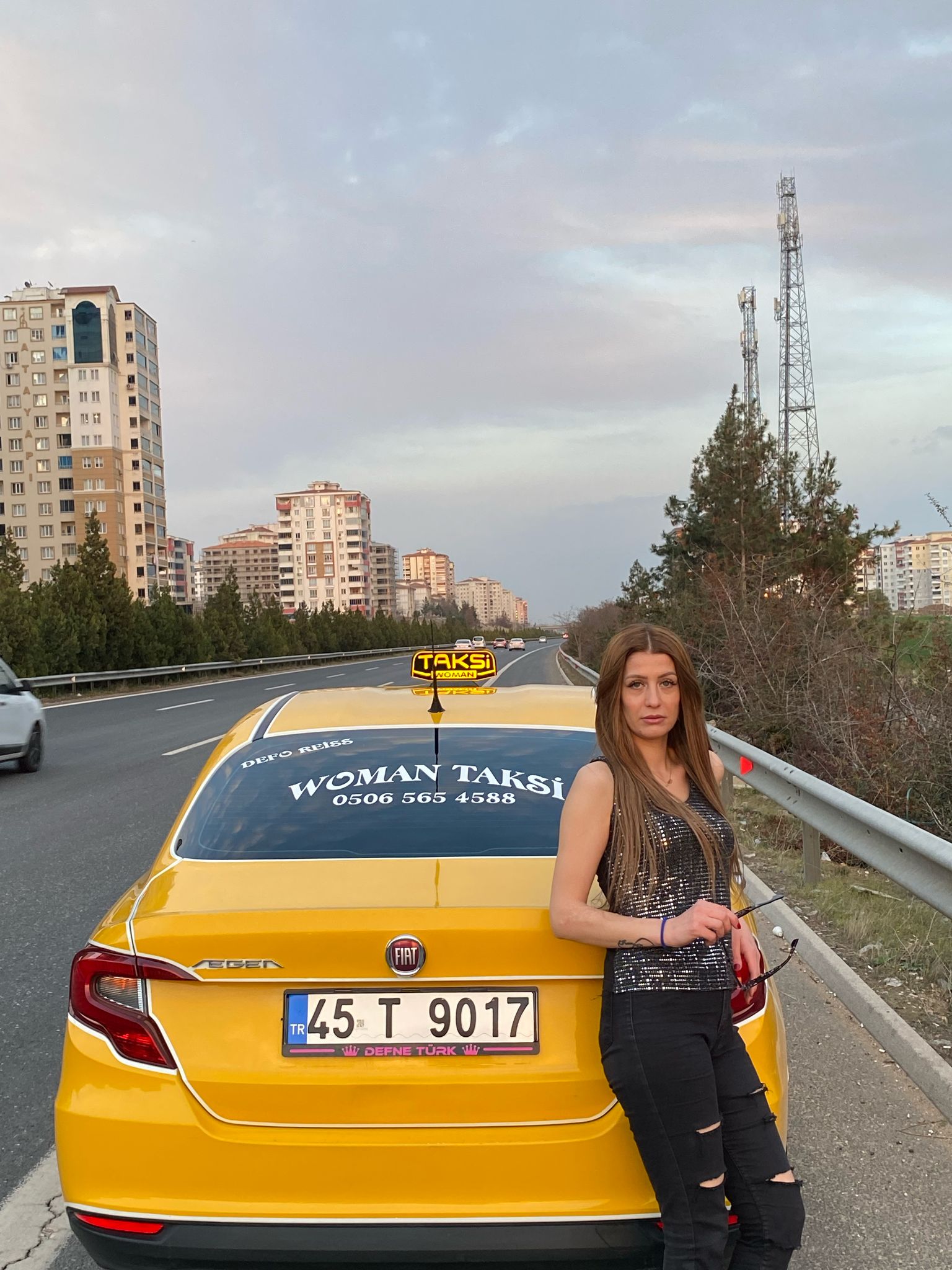 Woman Taksi - Defne Türk